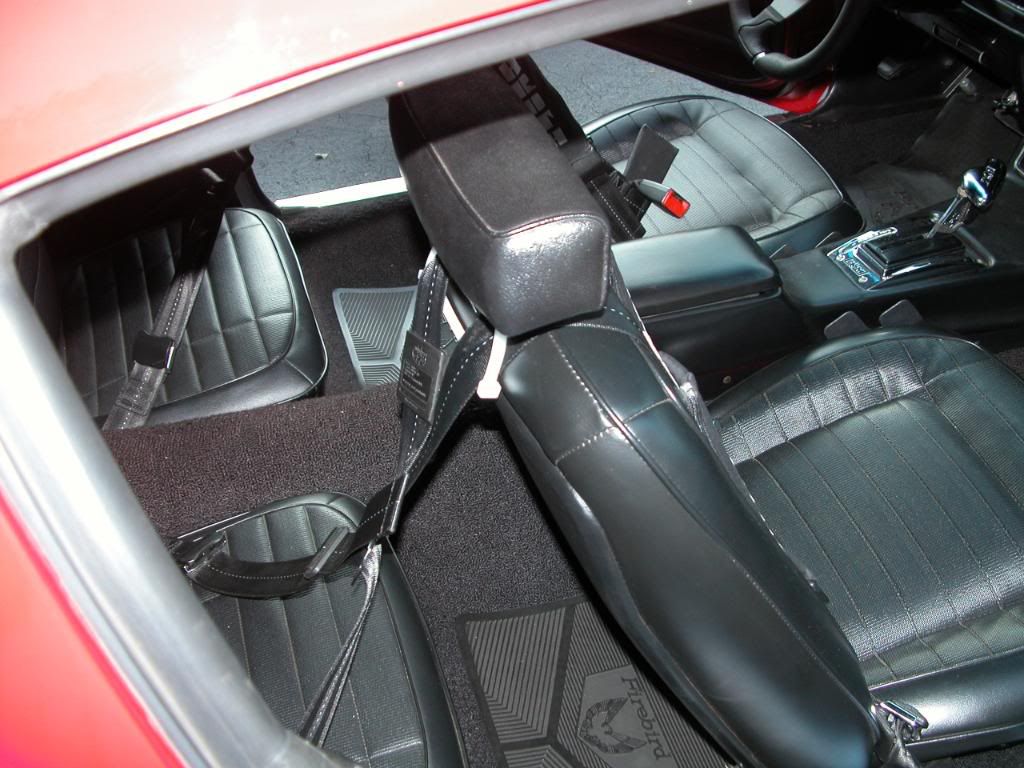 How to install 4/5 point harnesses? Team Camaro Tech